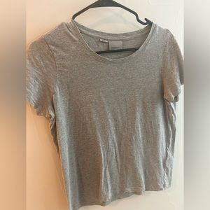 Light weight grey tshirt